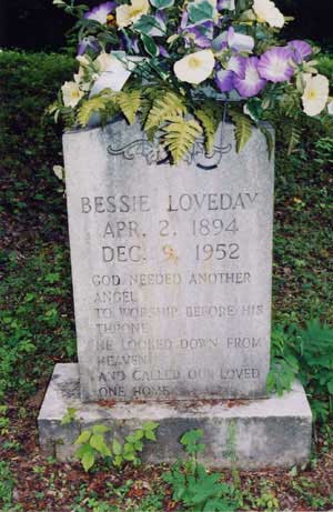 Bessie-Loveday-headstone